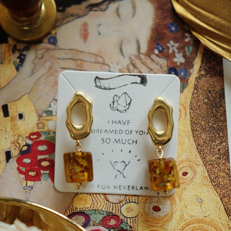 The kiss Klimt oil painting style high-end handmade glass vintage thick gold-plated earrings - ต่างหู - กระจกลาย สีทอง