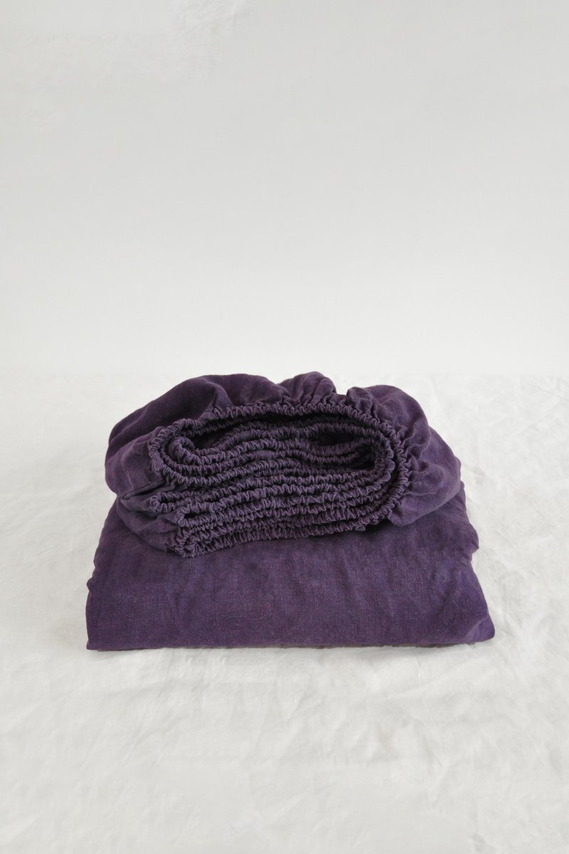 Deep purple linen fitted sheet / Softened linen bed sheet / Deep pocket - เครื่องนอน - ลินิน สีม่วง