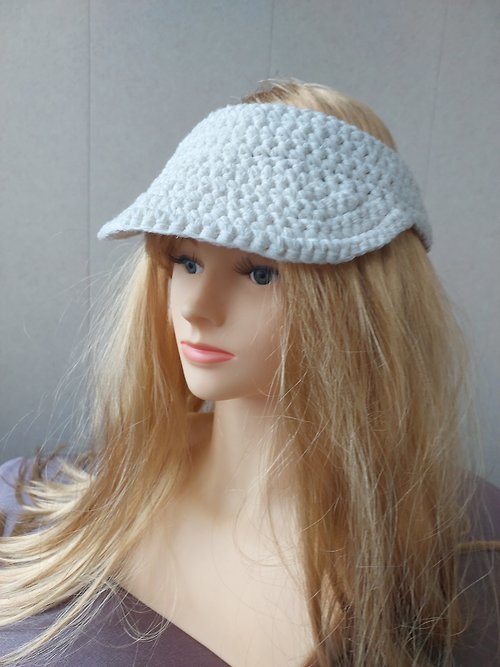 MacAlice Headband visor. Sun hat. White color