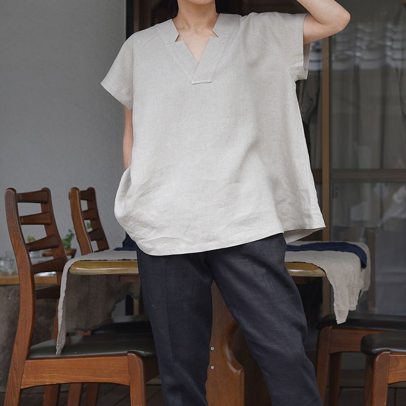 wafu - やや薄地リネン ブラウス 着物襟 和装 ラグランスリーブ 半袖 リネン チュニック トップス/亜麻ナチュラル t028e-amn1 - 女 T 恤 - 亞麻 卡其色