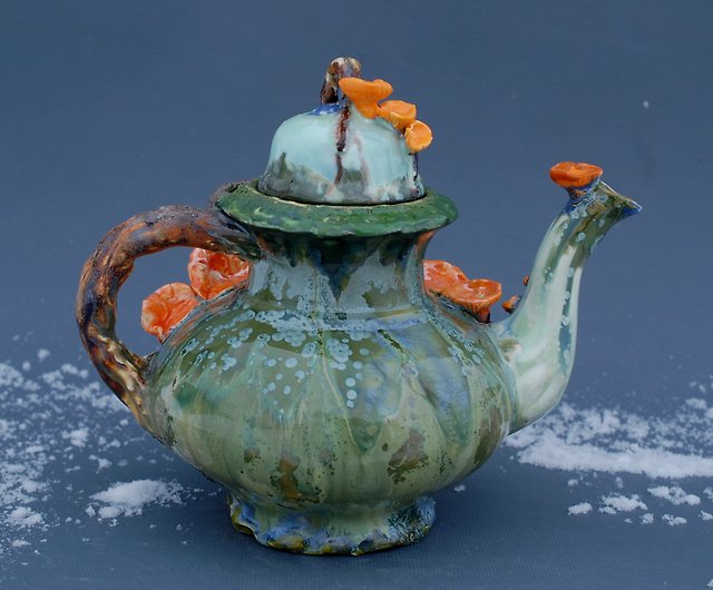 Humorous Phallic Tea Sets : ceramic teapots