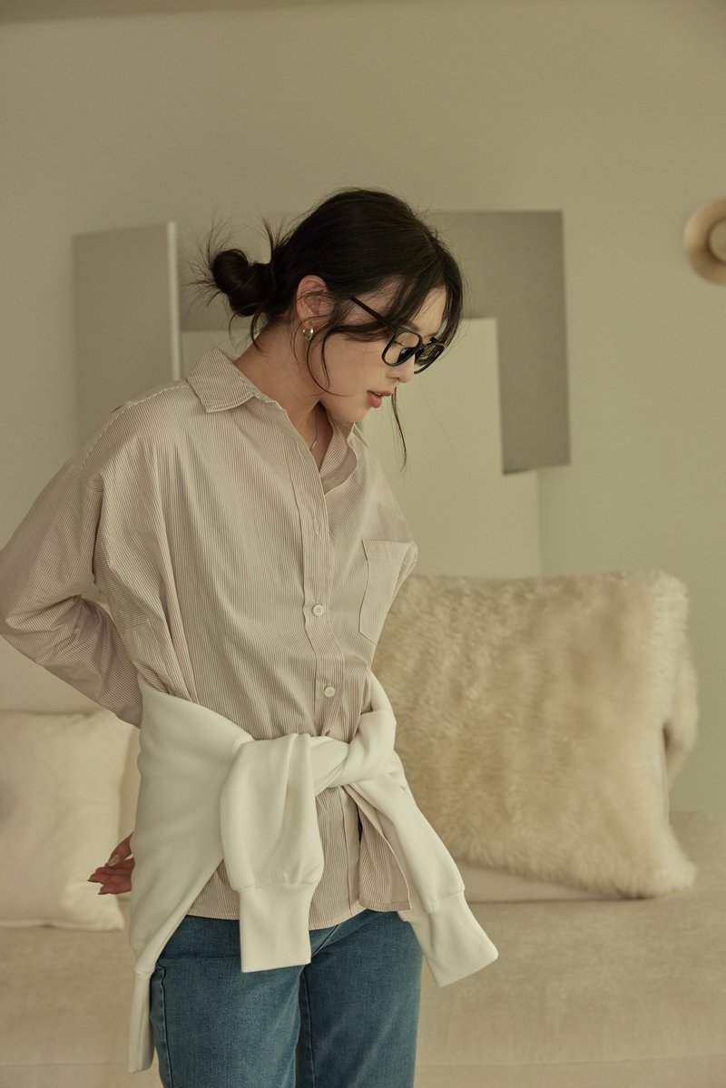 純棉隨性感口袋男友襯衫(條紋杏) - 女襯衫 - 棉．麻 卡其色