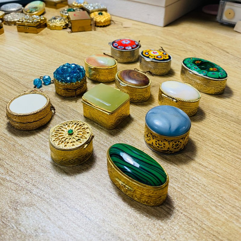 Vintage Italian glass, jade small medicine box, jewelry box - อื่นๆ - โลหะ 