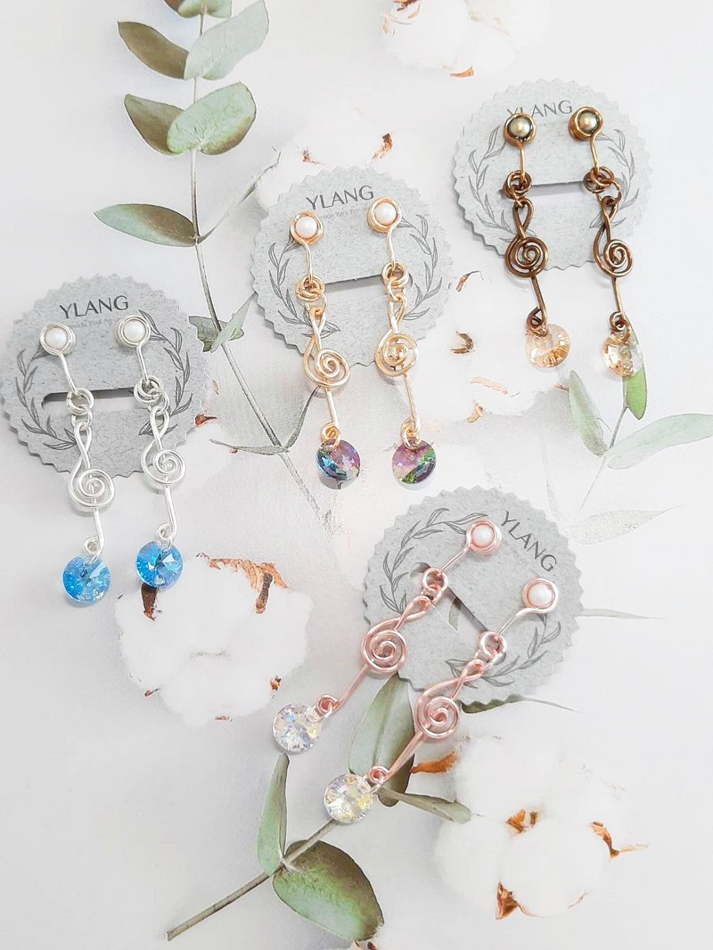 [Summer Notes] High Note Shaped Earrings Swarovski/Art Bronze(Painless Clip-On/Ear Hook) - ต่างหู - โลหะ หลากหลายสี