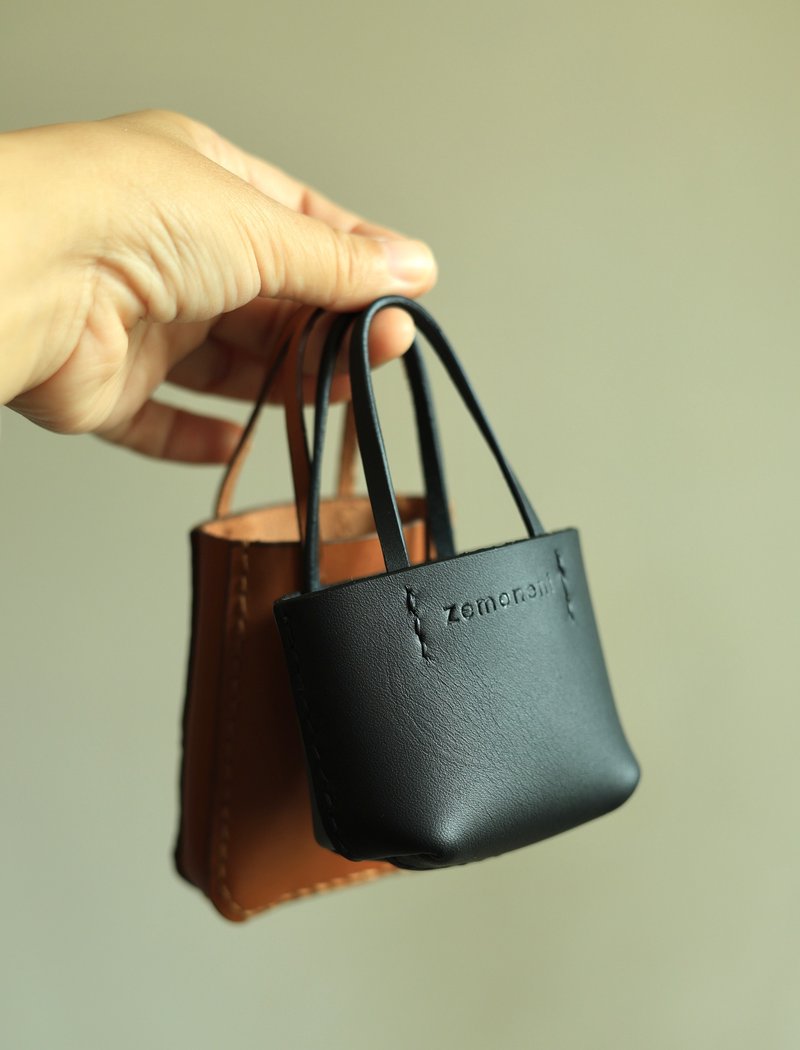 Mini Leather Bags – Practical and Adorable - ที่เก็บหูฟัง - หนังแท้ สีดำ