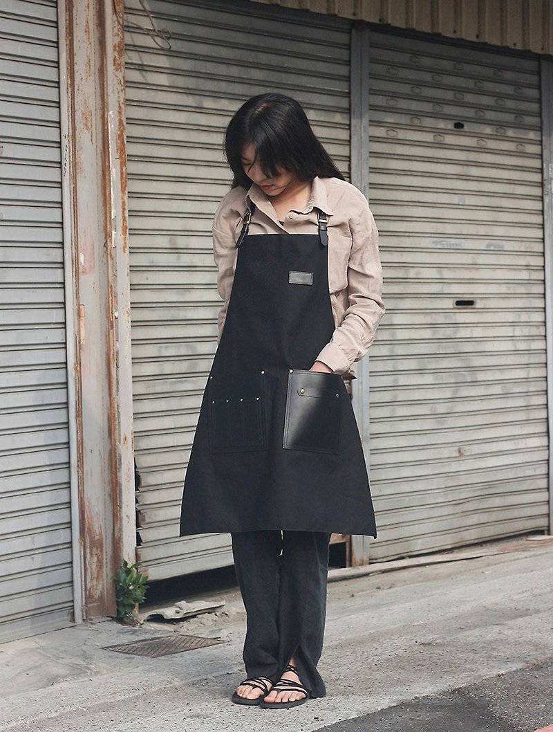 Leather Pocket Work Apron | Plain Black Thick Canvas | Water Repellent Leather - Aprons - Genuine Leather Black