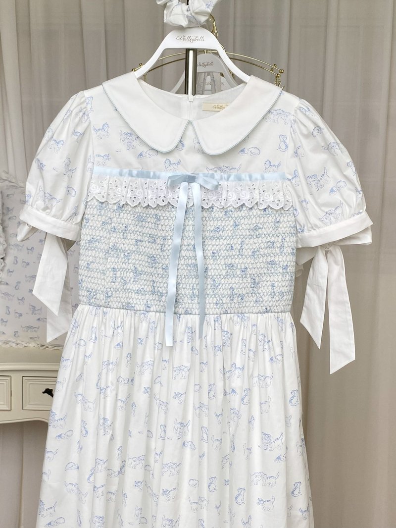 Smocking embroidered blue kitten pattern Japanese bow dress - One Piece Dresses - Cotton & Hemp Blue