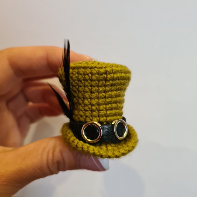 Digital Crochet Pattern PDF - Top hat for doll - 手工藝教學/工具書 - 其他材質 