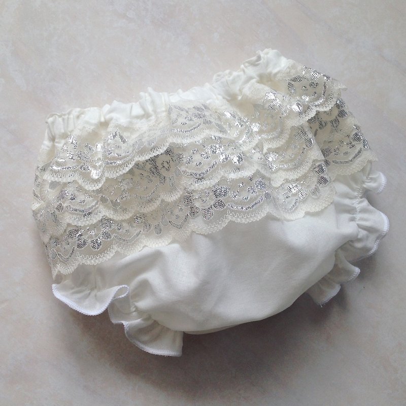 Baby Girls Ivory & Silver Christening Bloomers - 彌月禮盒 - 棉．麻 銀色