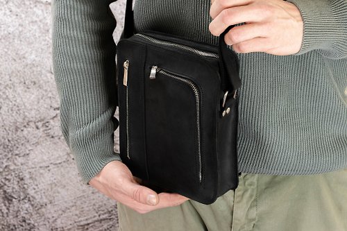 DOMINIC Black Leather Shoulder Bag for Men / Small Handmade Messenger Bag