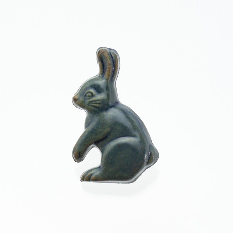 ceramics brooch rabbit antique blue - เข็มกลัด - ดินเผา สีเขียว