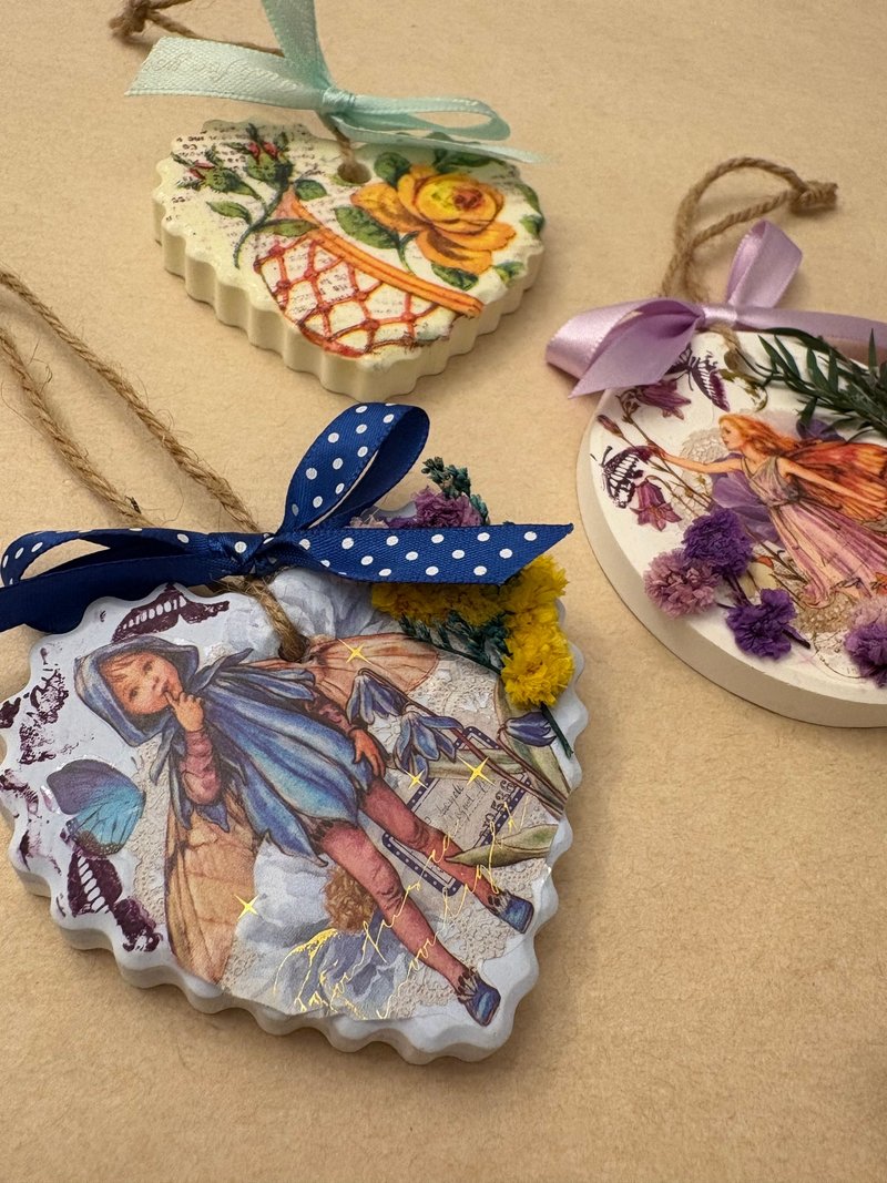 拼貼擴香石 乾燥花 聖誕 交換禮物 蝶古巴特 紙藝拼貼 - 香氛/精油/擴香 - 真皮 多色