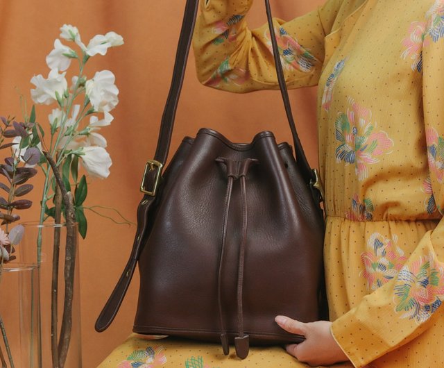 Dark brown bucket best sale bag