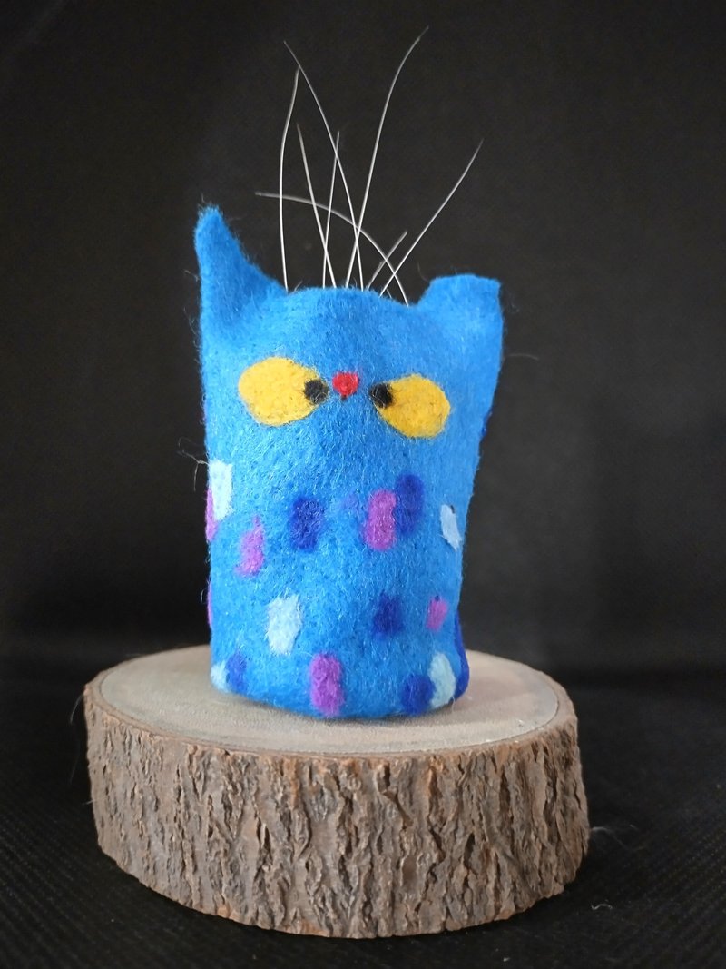 Wool Felt Blue Dot Whisker Show Cat - ของวางตกแต่ง - ขนแกะ สีน้ำเงิน