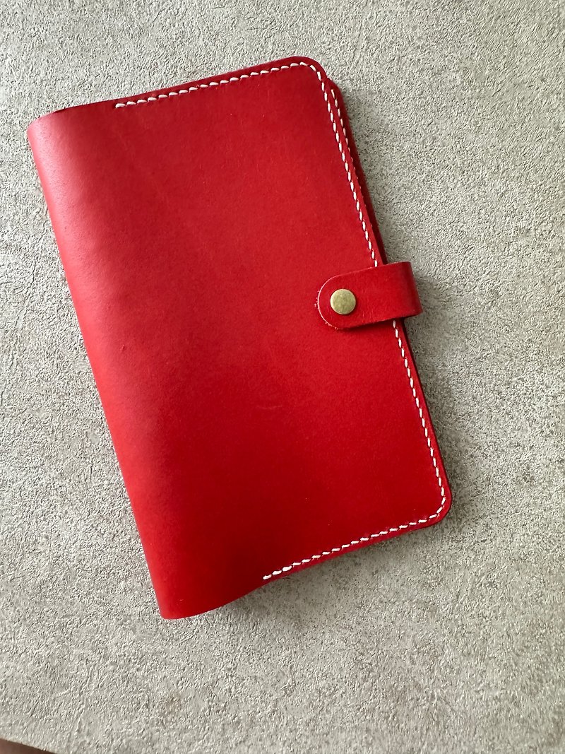 [Refurbished] Red A6 six-hole loose-leaf notebook - สมุดบันทึก/สมุดปฏิทิน - หนังแท้ สีแดง