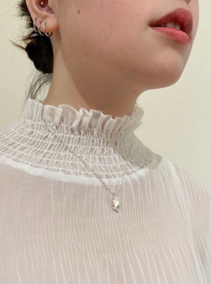 Melting Frame-M/Metalwork accessory/Silver necklace - สร้อยคอ - เงินแท้ สีเงิน