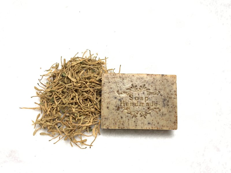 【卡蘿琳手工皂】金銀花皂 敏感性肌膚適用 問題肌膚適用 - 肥皂/手工皂 - 植物．花 