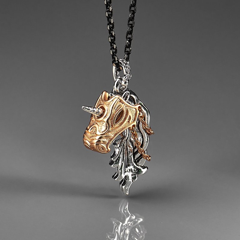 Royal Mask Unicorn Necklace - สร้อยคอ - โลหะ สีเงิน