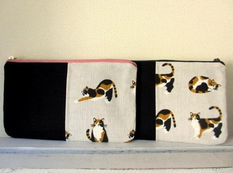 Towel pouch * tortoiseshell cat - Toiletry Bags & Pouches - Cotton & Hemp Black