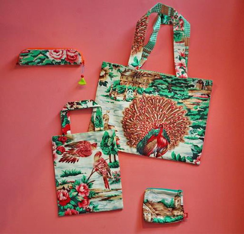 【Curtain old cloth】 Double-sided shopping bag - Handbags & Totes - Cotton & Hemp Green