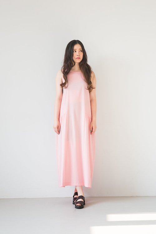 Minami Asa 粉紅寬鬆休閒感洋裝
