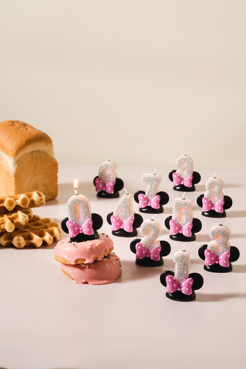 Brilliant Minnie Hair Accessories Cake Number Candles - เทียน/เชิงเทียน - ขี้ผึ้ง หลากหลายสี