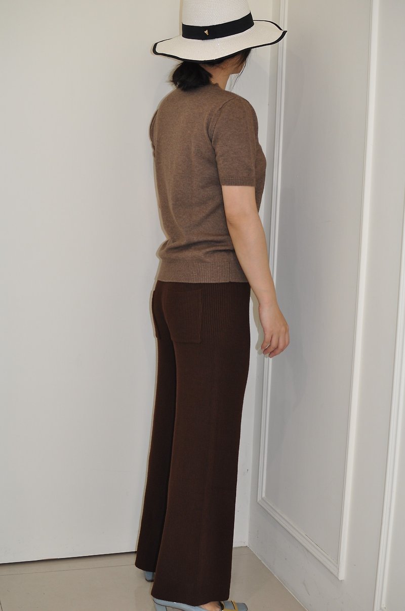 Flat 135X台灣設計師系列 咖啡色 上衣褲子 針織套裝 重磅針織褲 - 洋裝/連身裙 - 棉．麻 咖啡色