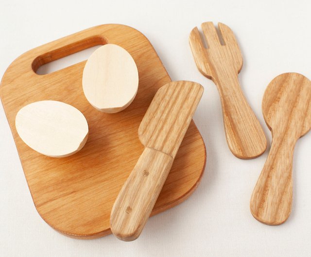 Wooden cutting board toy for children to play kitchen, pretend chef baker  game - Shop LaconicAndWood Kids' Toys - Pinkoi