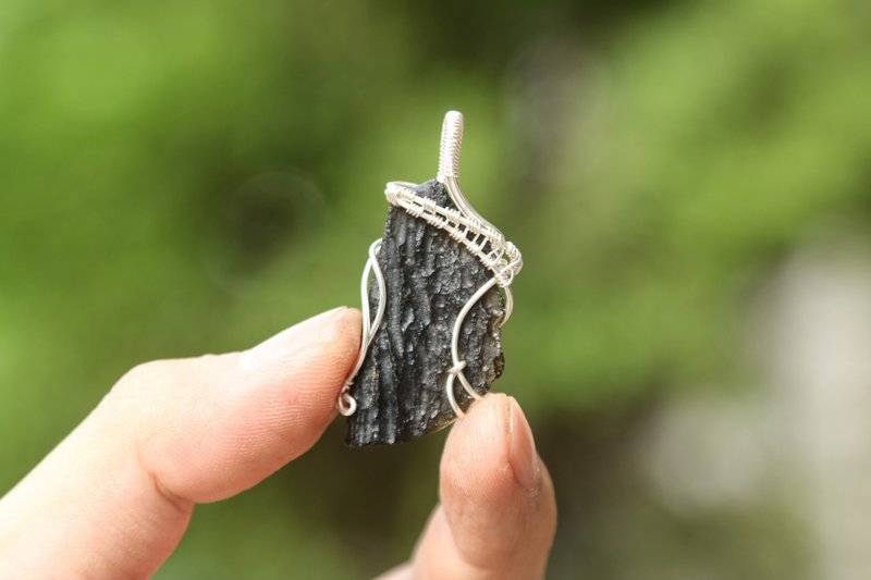 【太空系列】雷公墨 藝術銅線 纏繞百搭墜 2 - 項鍊 - 寶石 黑色