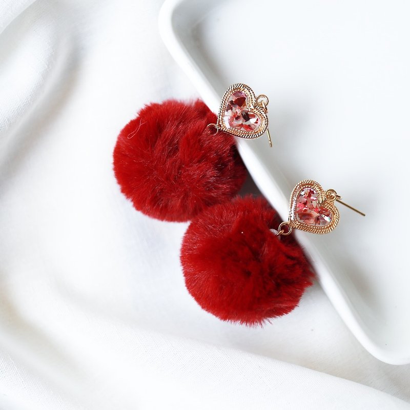 Winter Hair Ball Series - Love Amethyst Hair Ball Earrings - Earrings & Clip-ons - Wool Multicolor