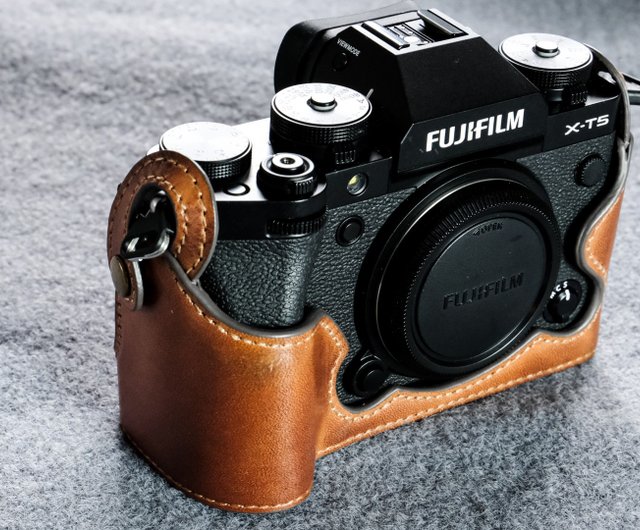 Fujifilm X T5 Leather Camera Case