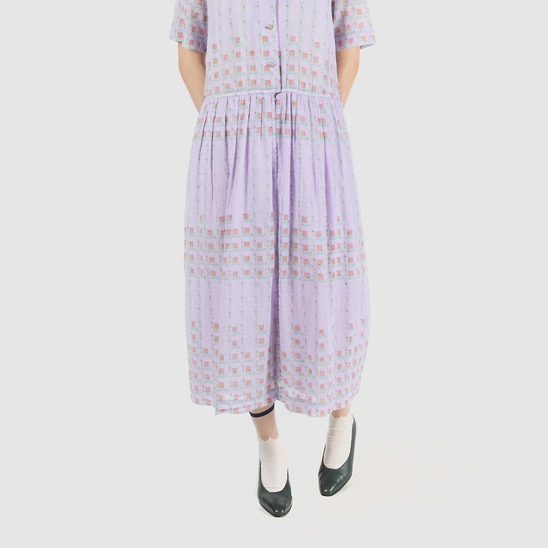 [Egg plant vintage] 芋 powder cube sugar printed short-sleeved vintage dress - ชุดเดรส - ผ้าฝ้าย/ผ้าลินิน สีม่วง