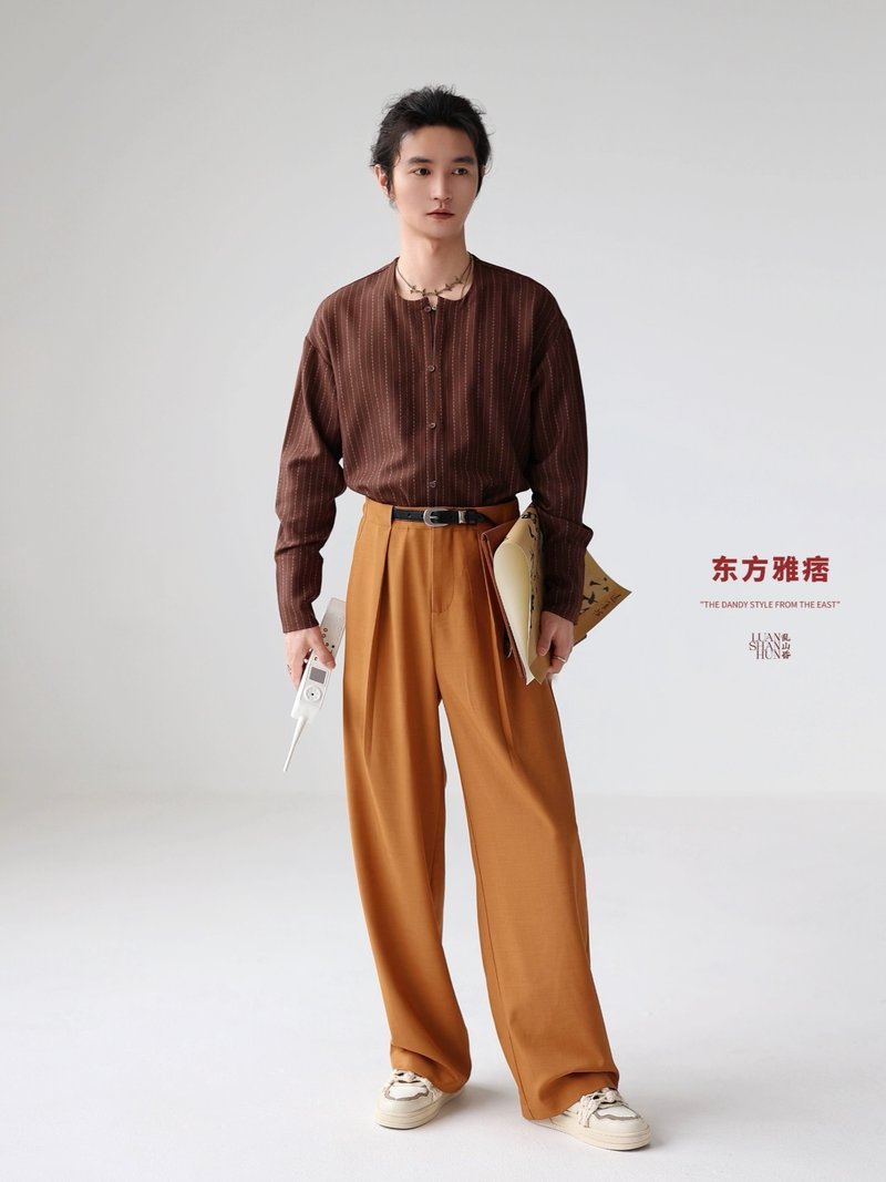 亂山昏 東方雅痞新中式國風原創咖色圓領條紋通勤長袖襯衫男百搭 - 男襯衫/休閒襯衫 - 其他材質 