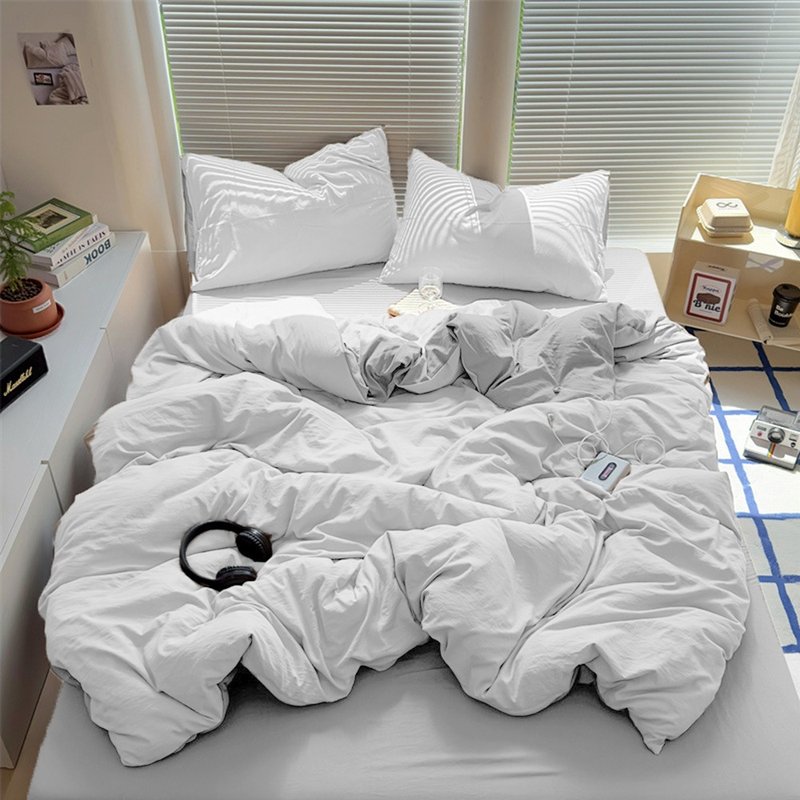 Snowy Brandy: Taiwan-Made Comfort Cotton Solid Color Single/Double/Queen Fitted Sheet & Duvet Cover Set - เครื่องนอน - วัสดุอื่นๆ 