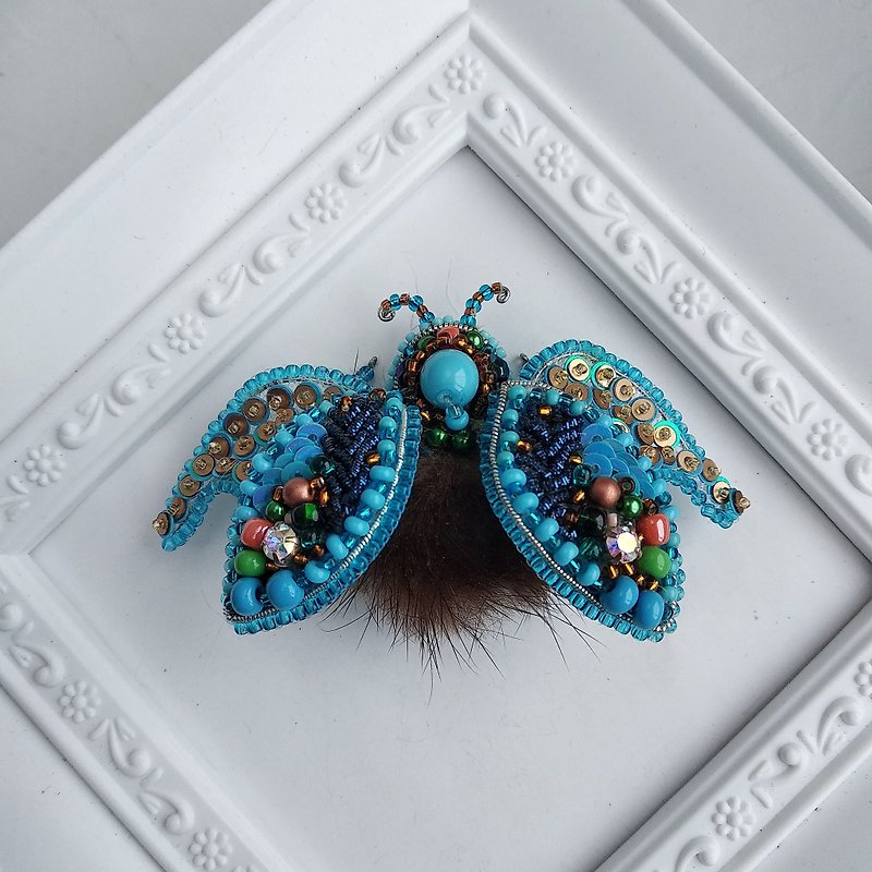 Beetle brooch Insect jewelry Beetle pin Beaded brooch  Insect art