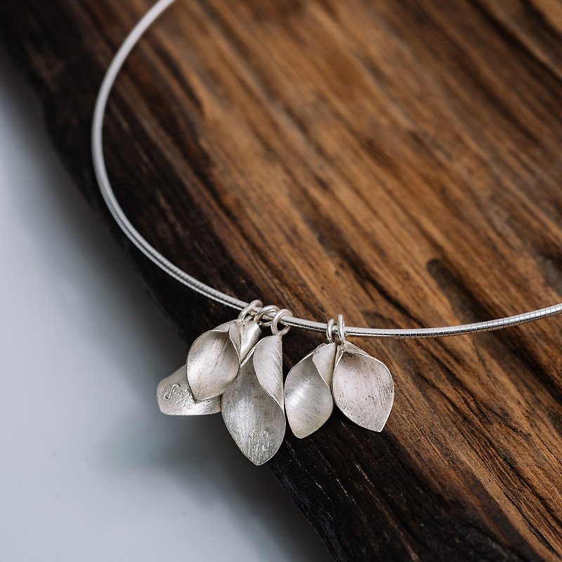 Calla lily flowers handmade silver or mix gold choker necklace (N0121) - สร้อยคอ - เงิน สีเงิน