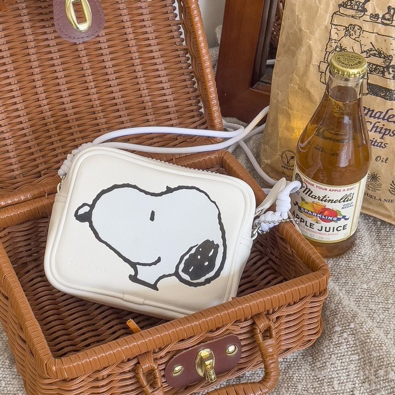 SNOOPY POCKET 史努比聯名 斜背包 | 白 - 側背包/斜背包 - 其他材質 白色