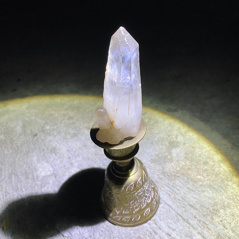 【Lost and find】Natural stone angel blue needle original stone pillar candlestick bell pendulum - Items for Display - Gemstone Gold
