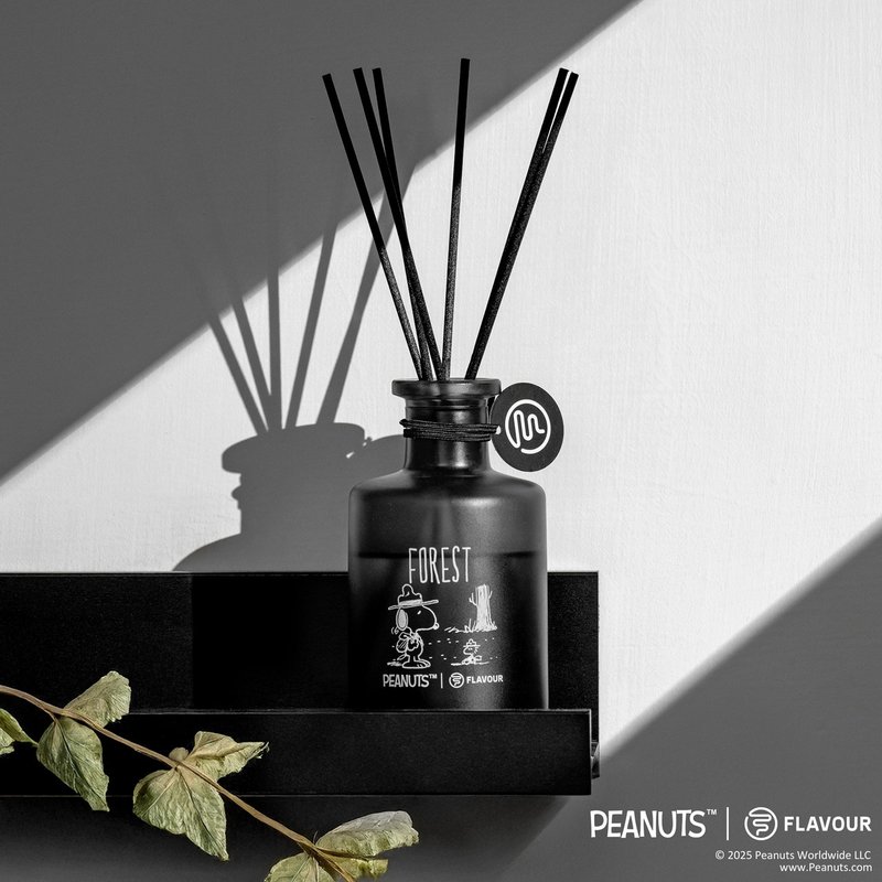 FLAVOUR × PEANUTS 聯名香氛系列 l 寵物友善 l 交換禮物 l 無 - 香氛/精油/擴香 - 玻璃 黑色