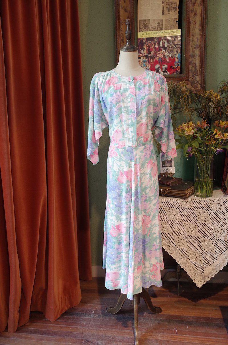 vintagedress American-made printed dress vintage dress