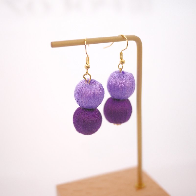 Dark purple ball embroidery pearl earrings / ear clip - Earrings & Clip-ons - Thread Purple