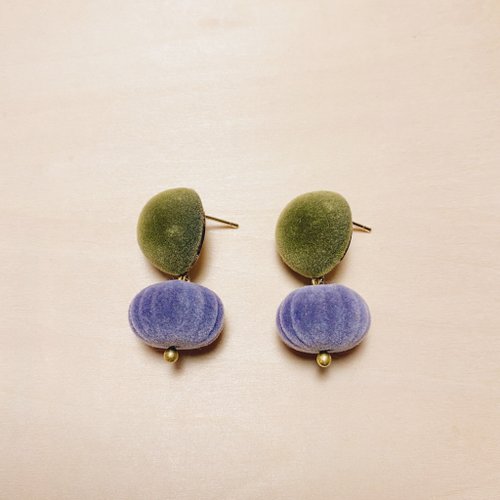 鳥嶼 Niaoyoo 復古絨毛撞色綠紫南瓜大耳環
