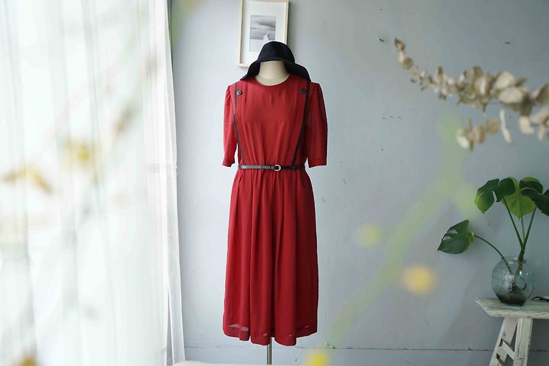 尋寶古著-法式風情斜紋紅復古雪紡洋裝-附腰帶 - 連身裙 - 聚酯纖維 紅色