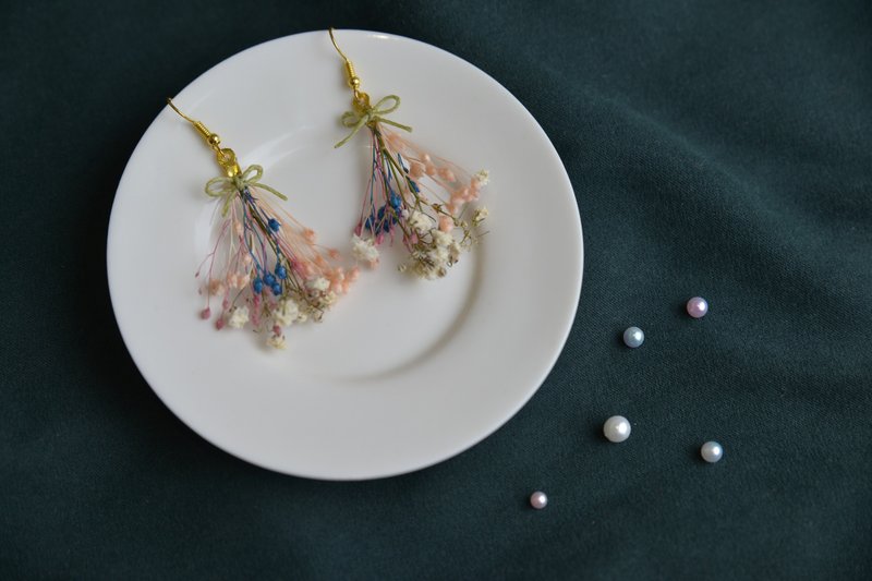 Sandra's Pure ~ Flower Ball_Dry Bouquet Earrings - Earrings & Clip-ons - Plants & Flowers Pink