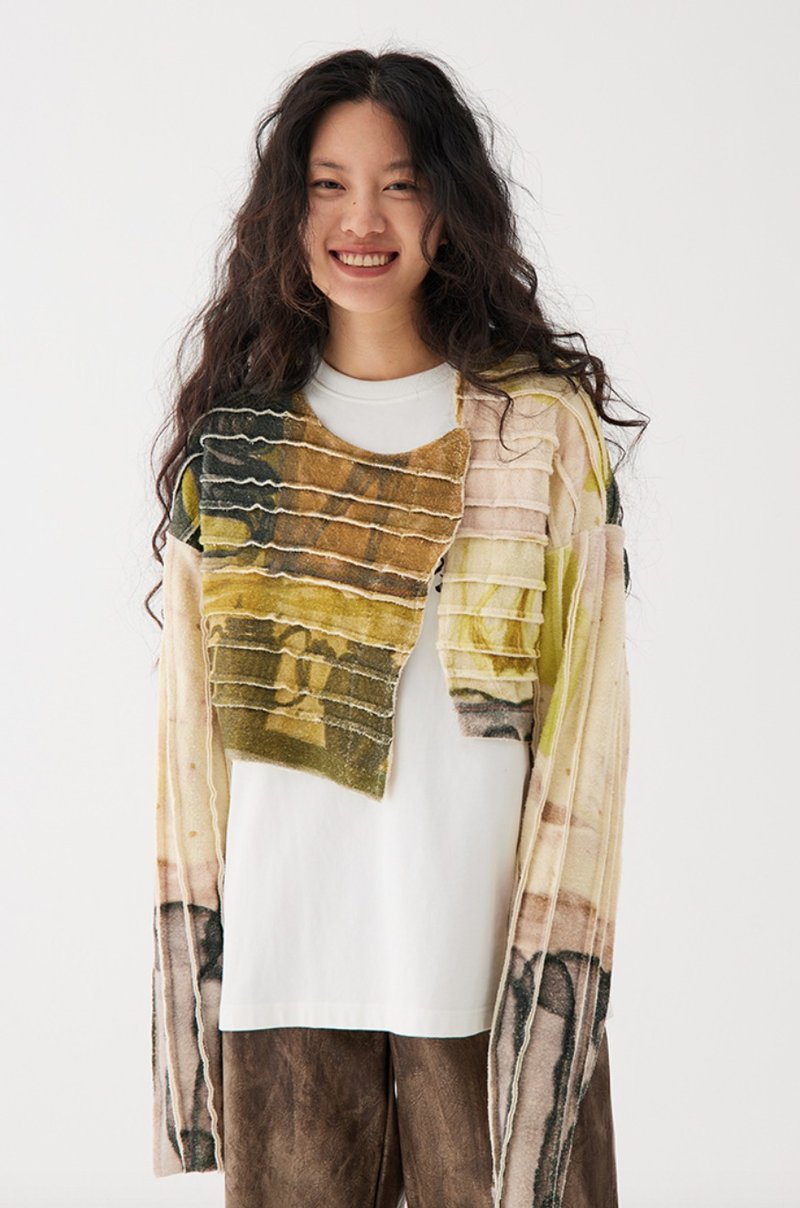 Panelled Cardigan 坑條陶罐繪畫開衫 無性別穿搭 - 女裝 背心 - 棉．麻 多色