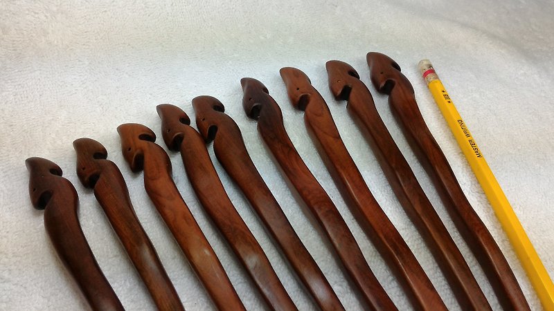 Taiwan yew log hairpin (Phoenix) - Hair Accessories - Wood 