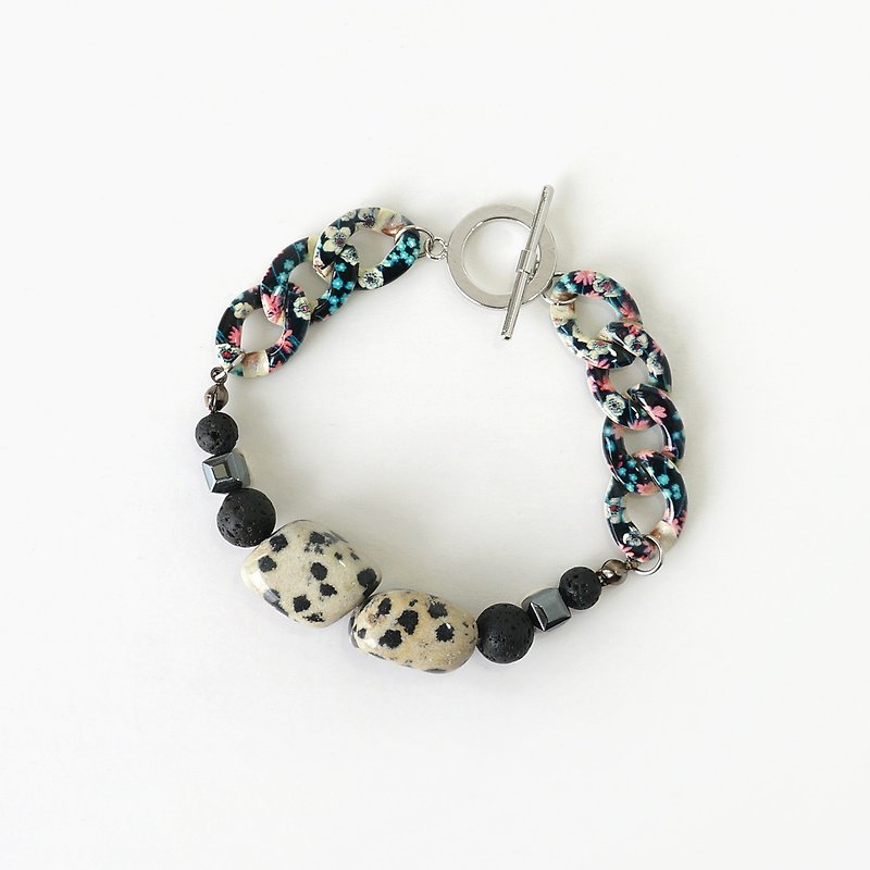 Bold Spots Dalmatian Stone Bracelet with Black Lava Beads - สร้อยข้อมือ - เครื่องประดับพลอย สีดำ