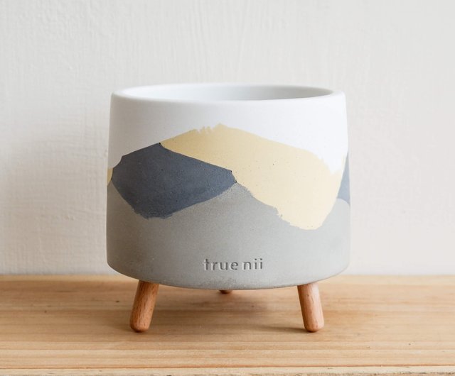 脚付きセメント鉢 - 小春日和 - ショップ true nii 観葉植物