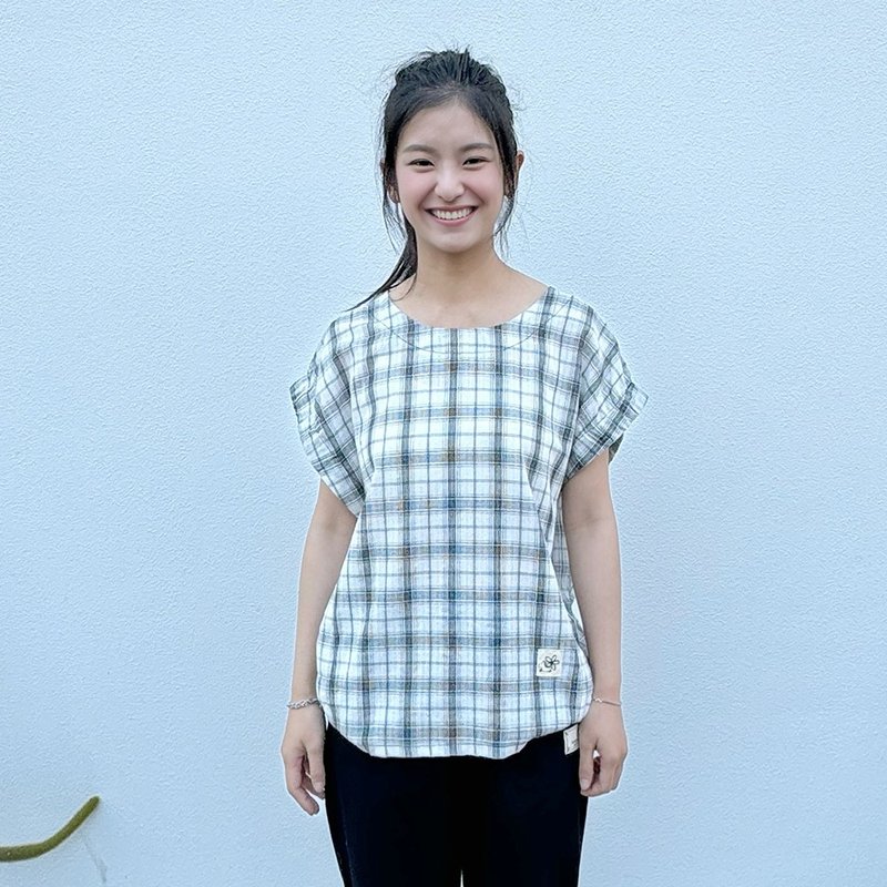 Hana Mokuba 圓領格紋微縮口連袖上衣 - 女上衣/長袖上衣 - 其他材質 
