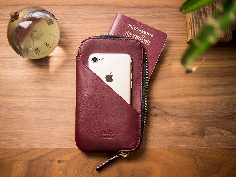 alto Travel Phone Wallet – Chianti - กระเป๋าคลัทช์ - หนังแท้ สีแดง